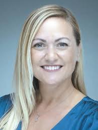 Tracey Gore's Instagram, Twitter & Facebook