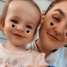 Anybody have an open island giveaway currently? I'm new and looking for  stuff to decorate my island!! Any bells would be awesome too 🤣🤣 I'll be  very respectful of your island!!