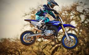 Follow the vibe and change your wallpaper every day! Download Wallpapers Yamaha Yz65 4k Extreme 2018 Bikes Flying Motorcycle Yz65 Rider Motocross Yamaha Besthqwallpapers Com Motocross Motorcycle Yamaha