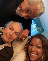 Lori Stokes (@loristokestv) • Instagram photos and videos