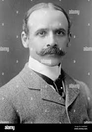 Loomis hi-res stock photography and images