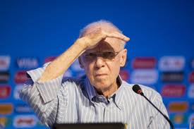 He holds the record for wo. Legendare Trainer Mario Zagallo Fussballtraining Online