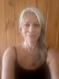 Jill Danna's Instagram, Twitter & Facebook