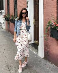 A Floral Dress And Sneakers With A Denim Jacket In The City Shopstyle Shopthelook Springstyle My Shrug For Dresses Floral Dress Casual Dress With Sneakers