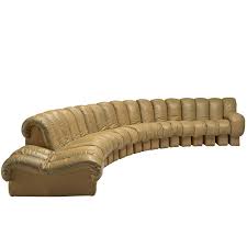 De Sede Snake Ds 600 Non Stop Sofa In Beige Leather And Suede In 2020 Leather Modern Leather Sofa Black And Brown
