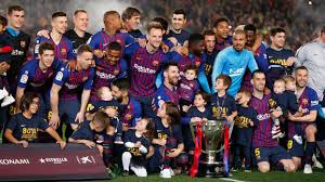 A.fernandez, o.duarte, r.pier, tono, j.miramon, r.vezo, e.bardi, g.melero, j.morales, j.de frutos, r.marti barcelona: Barcelona Clinch Back To Back La Liga Titles With Win Over Levante 90min