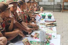 Perkemahan wirakarya atau perkemahan antar satuan karya (peran saka) dirgantara, bahari. Contoh Hasta Karya Pramuka Blog Materi Pramuka