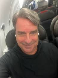 Off to NYC for 2 weeks be hanging out at our new NYSE studio. Any NYC  friends around def will be spending time exploring the city and doing tons  of interviews for