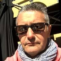 70+ perfiles de «Bernard»