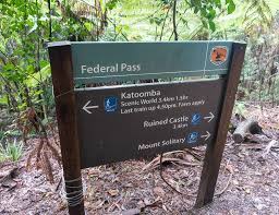 Ruined Castle Hike The Best Bushwalk In The Blue Mountains