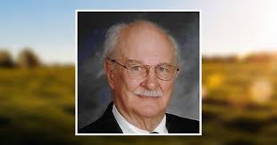 Richard Hopper's Instagram, Twitter & Facebook