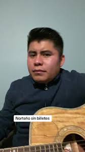 Norteño sin billetes (botella musical) #sigueme_para_mas_videos_asi