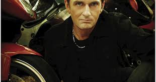 You'll find below a list of songs having similar tempos and adjacent music keys for your next playlist or harmonic. Mike Oldfield Udiscover Artist Page