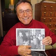 Lou Costa's Instagram, Twitter & Facebook