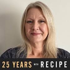 Today marks a momentous anniversary for Recipe's Deanne Myschuk who has  been a teammate for 25 years! Starting out in 1997 as a bartender at  Montana's, she has since held various positions