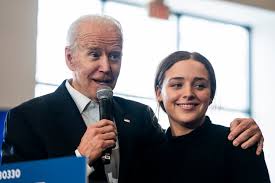Biden defeated incumbent president donald trump in the 2020 presidential election. Vybory V Ssha Moneta Legla Na Rebro Nyneshnyaya Izbiratelnaya Kampaniya Imeet Priznaki Sootvetstvuyushie Nesvobodnomu Obshestvu