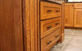 Cabinet woods and finishes from showplace quartersawn white oak. Quarter Sawn Oak Custom Kitchen Utica Pa Fairfield Custom Kitchens