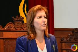 O ministério público do trabalho investiga uma manifestação que pedia a reabertura do comércio em campina grande, interior da paraíba. Primeiro Ministro Mantem Toda A Confianca Politica Na Ministra Do Trabalho E Seguranca Social