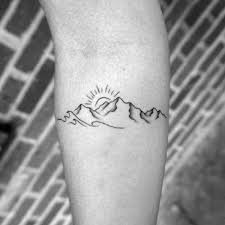 pin em tatuagens masculinas