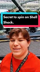 Tara (@queenshellspinner)