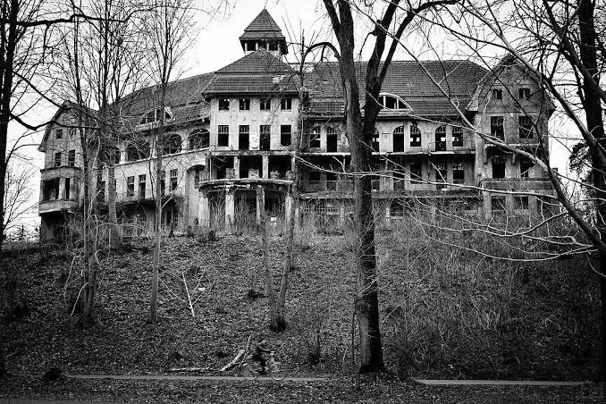 The Secret Horror of The Haunting of Hill House - Ploughshares
