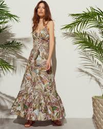 Lasciati conquistare dallo stile bohémien e romantico di twinset milano. Vestiti Lunghi Estivi I Modelli Freschi E Trendy Per L Estate 2020