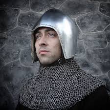 I made elbow cops for Vernon Roche from Witcher 2 cosplay a long time ago.  Here's slightly upgraded version. Visit my shop for this and and many other  items (link in bio). #