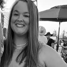 Jodi Capps's Instagram, Twitter & Facebook