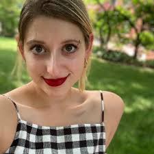 Lucy Berman's Instagram, Twitter & Facebook