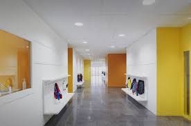 lucie aubrac school saison menu architectes urbanistes coat hooks benches hallway acoustical tile cei schulen in der architektur schule design schulflure