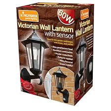 For over 30 years kingfisher lighting has provided superior exterior lighting solutions for various applications. Kingfisher Victorian Style Wall Light With Pir Sensor Outdoor Wall Lights Outdoor Lighting