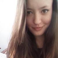 Sheena Cummings's Instagram, Twitter & Facebook