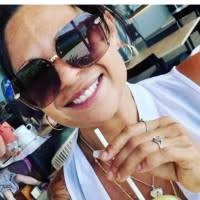 100+ "Bianca Bee" profiles