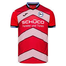 Designed to make you stand out whether you are a player on the pitch or a passionate fan. Arminia Bielefeld Away Shirt 2019 20 Www Unisportstore Com