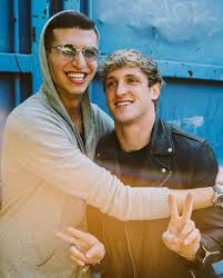 Let's have a look into his personal and family life including girlfriends, net worth and interesting facts. Logan Paul Mac Logan Paul Jack Paul Jake Paul