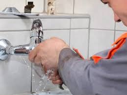Leak in san antonio, san antonio plumbing company, plumber san antonio, emergency leak in san antonio, plumbing job in san antonio, tx, plumbing company, the customer referral program. Emergency Plumber San Antonio Texas 24 Hour Plumbing Service