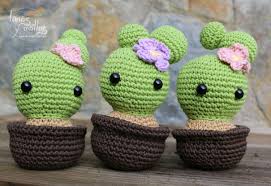 Con este patrón paso a paso podrás hacer el tuyo. Cactus Lanas Y Ovillos