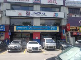 Enjoy arabic the free seating on the floor and the shisha or hookah here. Desa Hartamas Klinik