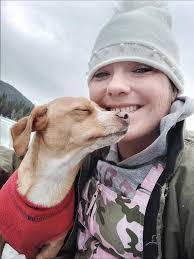 Kim Shirk's Instagram, Twitter & Facebook