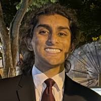 200+ Profile mit dem Suchbegriff „Panuganti“