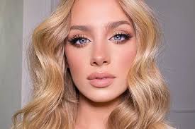 Zadebiutowała na małym ekranie epizodyczną rolą w serialu na dobre i na złe (2005). Wiktoria Gasiewska Zapozowala Na Instagramie Bez Makijazu Fani Pisza Ze Wyglada Jak Julia Roberts