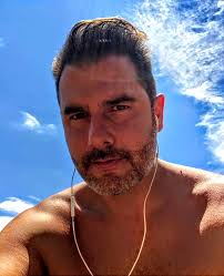 James Fernando White (@JamesFernandoW1)