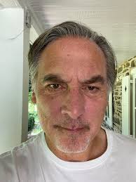 Sean Young in off-Broadway play, Ode to the Wasp Woman