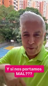 Repost @fragacarlos • • • • • • Buen día para todos ! Los quiero!