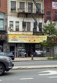 Cookware and kitchen supply store located in the chelsea market. Eliana Planer Eplaner11 Twitter