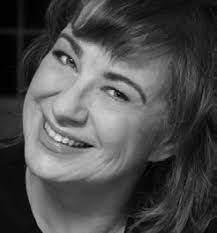 11-7 Wal Annie_LIVE.indd