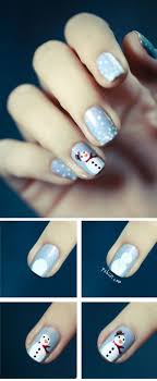 Simple, easy, yet super cute. Christmas Nails 14 Easy Festive Nail Art Designs For 2017