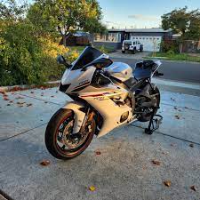 Yamaha r6 299