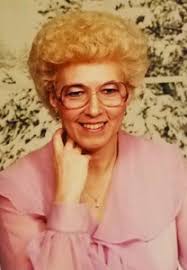 Julia Nace's Instagram, Twitter & Facebook