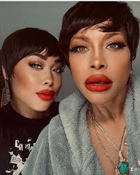 I grew up with all mothers, all women. I come from a long line of  matriarchs, very strong women. Erykah Badu 👑 Puma and Erykah 📸  #erykahbadu #krnb